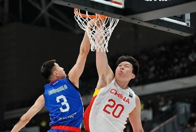爱游戏综合娱乐-中国篮球运动员签约国际俱乐部，闪耀海外赛场
