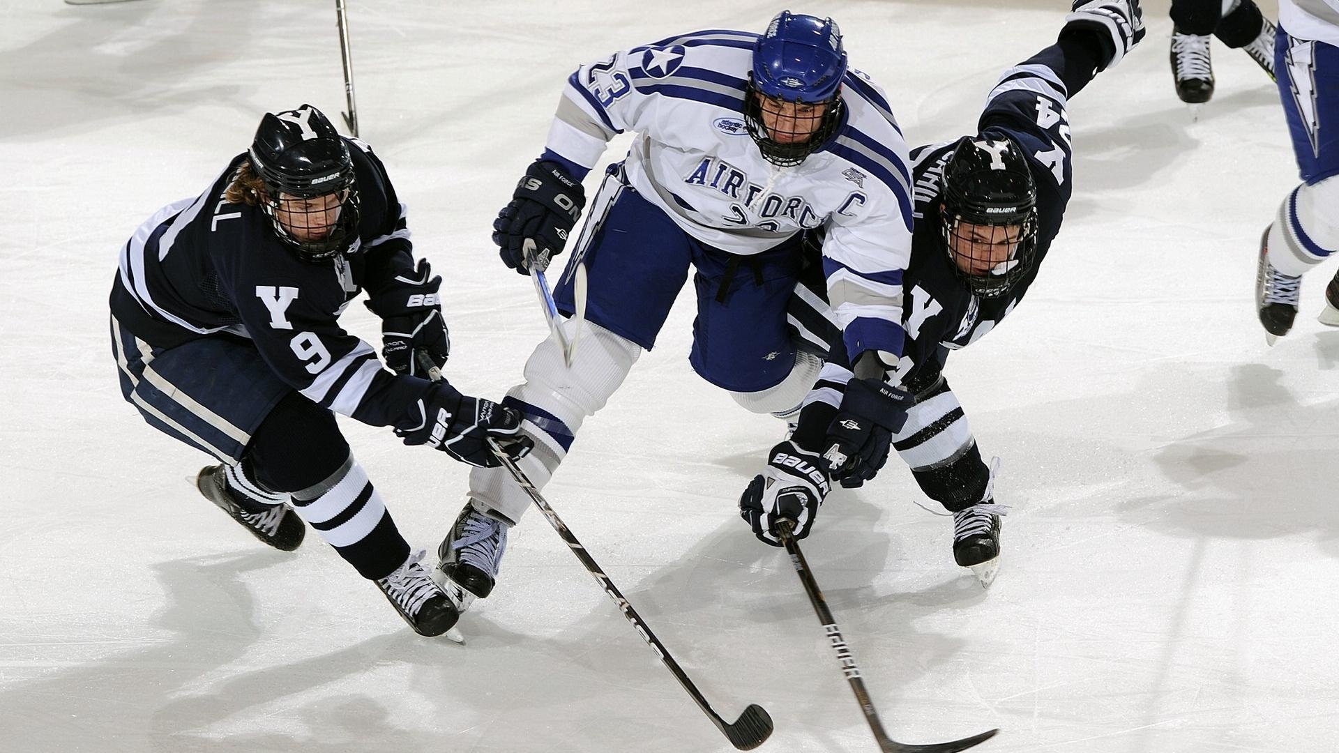 爱游戏官网-法甲球队备战全力，冠军希望渺茫，法甲球队介绍